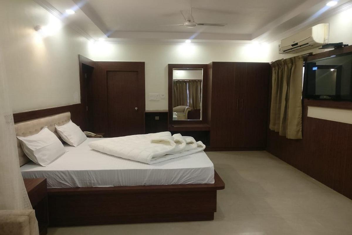 Hotel Utsav Dehradun Exterior foto